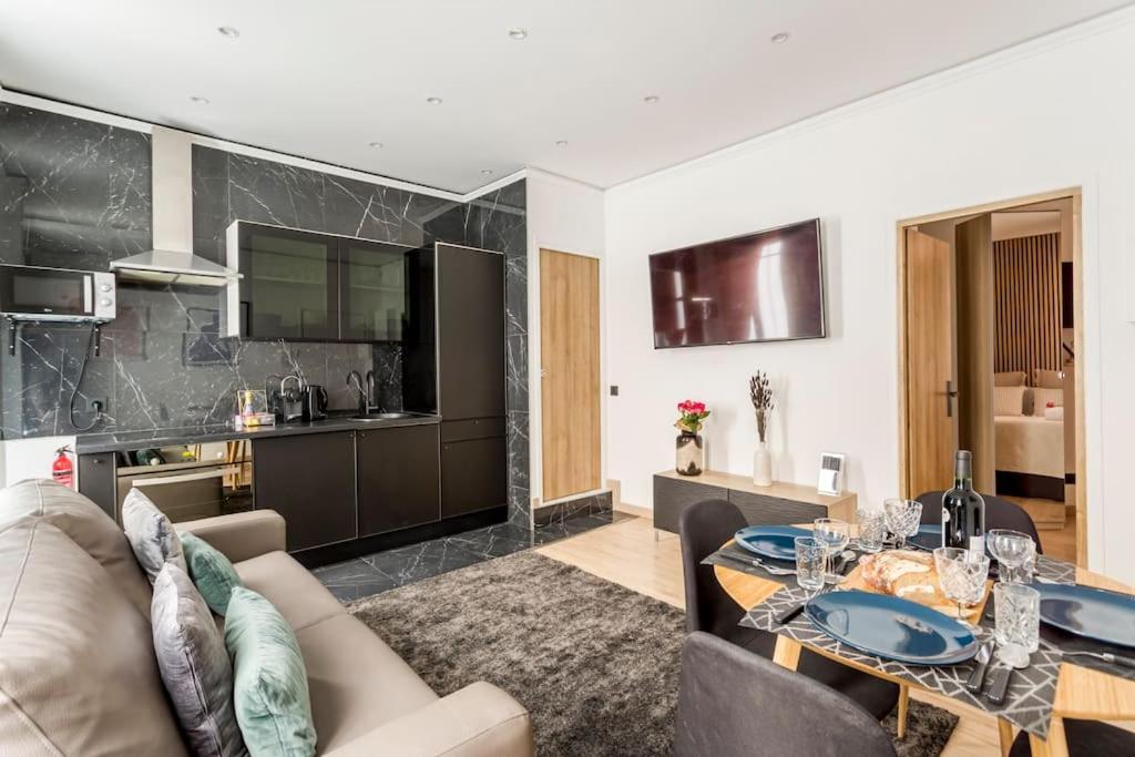 Suite Paris, Tour Eiffel, Champs Elysees Luaran gambar