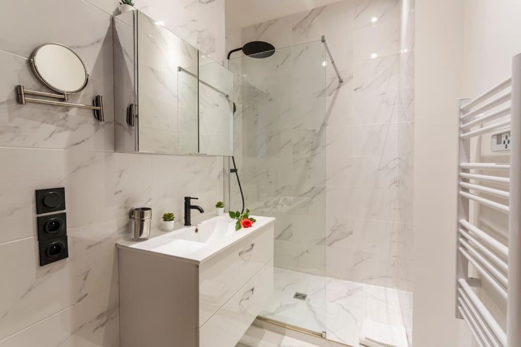 Suite Paris, Tour Eiffel, Champs Elysees Luaran gambar