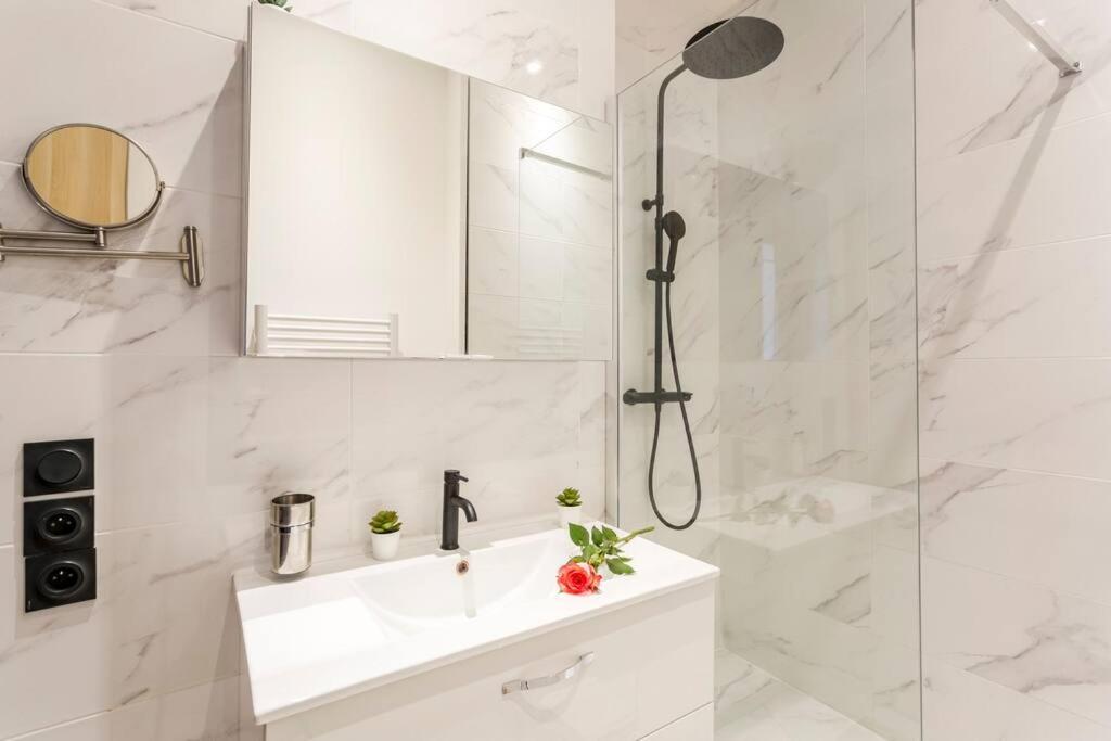 Suite Paris, Tour Eiffel, Champs Elysees Luaran gambar